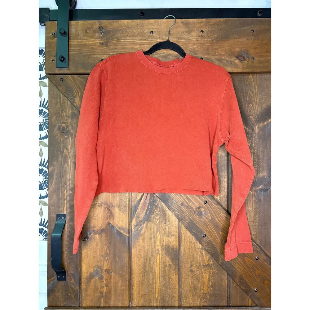 Gap women’s small burnt cropped orange long sleeve shirt
